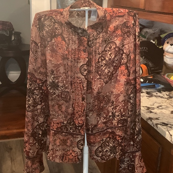 Emma James ruffle sleeve‎ poly blouse.very gently worn - Picture 1 of 5